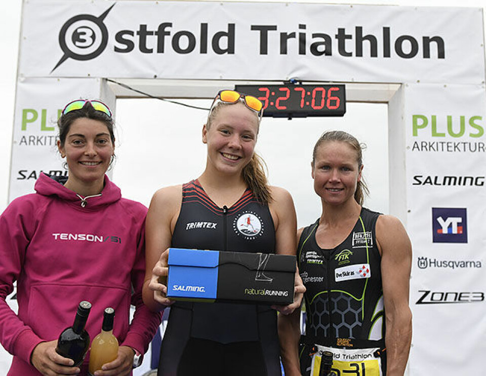 Halden og Moe vant folkefesten Oslo Triatlon kort-damevinnere_50D7605.jpg