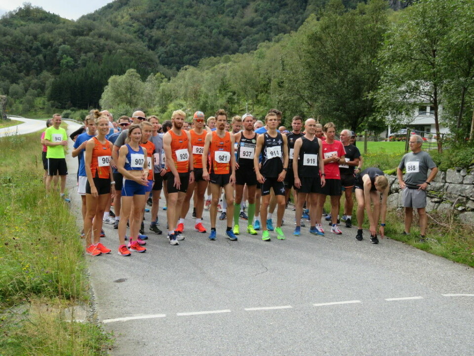 Klare til start. Foto: arrangør Klare til start. Foto: arrangør