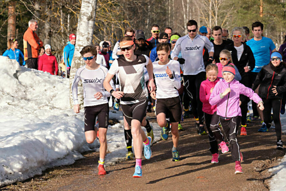 Gode løpsforhold på Sognsvann. Her fra starten på SRM onsdag 11.april Foto: Jørgen Lindalen Gode løpsforhold på Sognsvann. Her fra starten på SRM onsdag 11.april Foto: Jørgen Lindalen