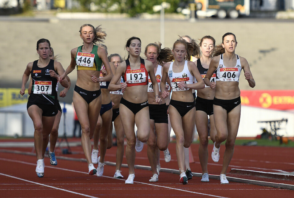 Amalie Manshaus Sæten vant 1500 meter foran Sigrid Jervell Våg 1500-kvinner-samlet-felt_50D1666.jpg
