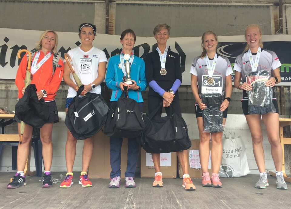 2850 fullførte alene eller sammen med andre i Ringeriksmaraton Pallen_parmaraton_kvinner.jpg