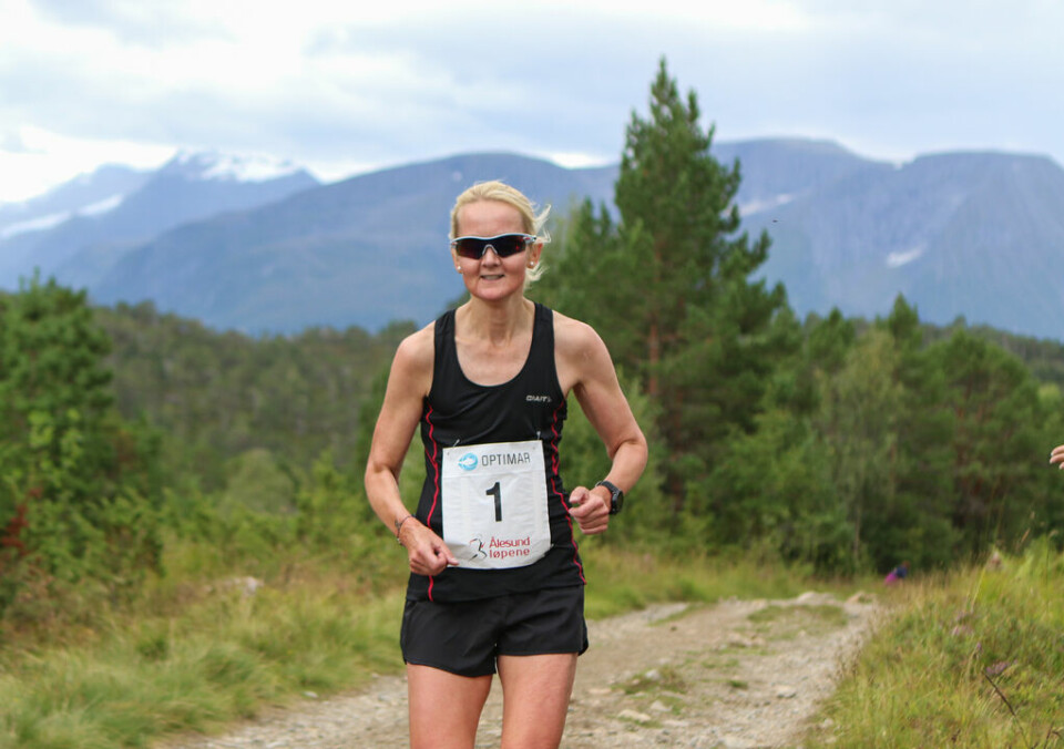 Louise Skak raskeste dame. Neste helg er det VM 50km for Louise, som arrangeres i Brasov, en by i Romania. Foto: Martin Hauge-Nilsen Louise Skak raskeste dame. Neste helg er det VM 50km for Louise, som arrangeres i Brasov, en by i Romania. Foto: Martin Hauge-Nilsen