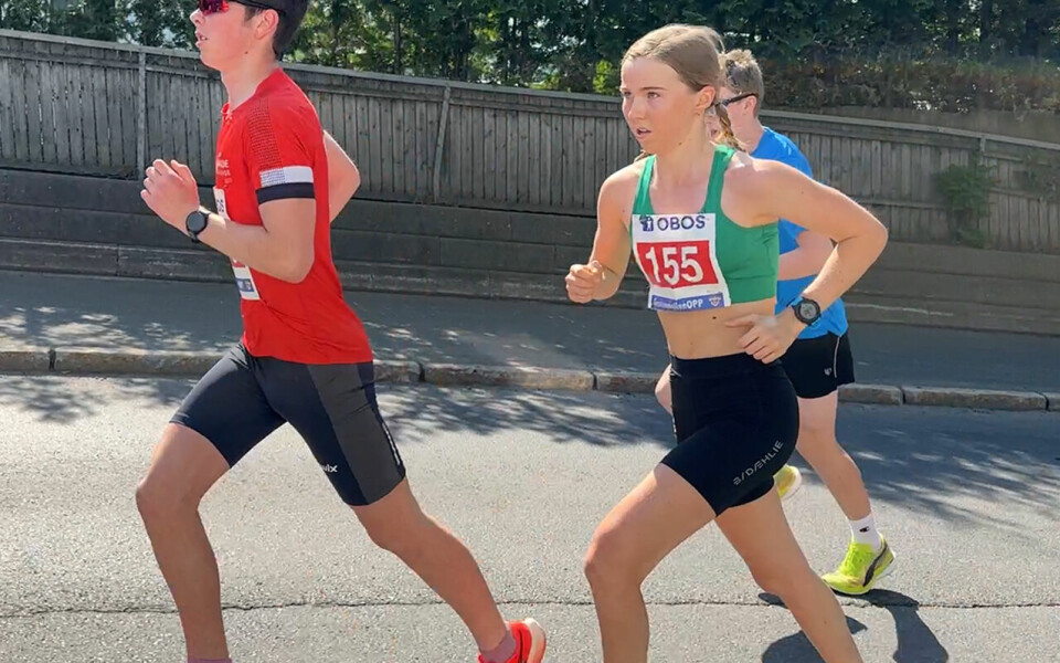 Jon Sæverås Breivold og Annie Bersagel best opp Grefsenkollen emma-kirkeberg-mork.jpg