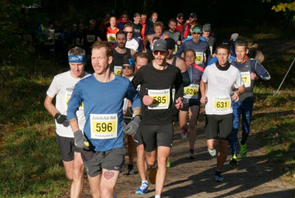 Seier til Lise Lavoll Borgen-Johansen og John Christian Deighan i Fredrikstad Maraton start_P1140992.jpg