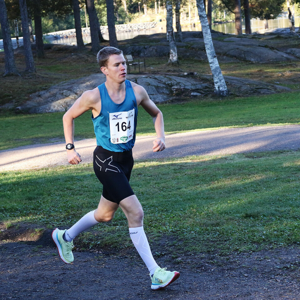Sommerlig da Nordmarka Skogsmaraton ble høstløp Heil-Jarle-Marvik-4S7A4972.jpg