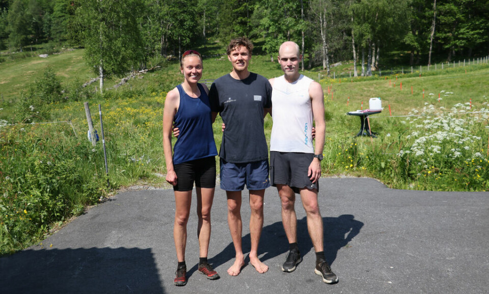 Vinner av halvmaraton Ingrid Festø, maraton Erik Vadla og halvmaraton Andreas Skylstad. Foto: Ørsta Fjellmaraton Vinner av halvmaraton Ingrid Festø, maraton Erik Vadla og halvmaraton Andreas Skylstad. Foto: Ørsta Fjellmaraton