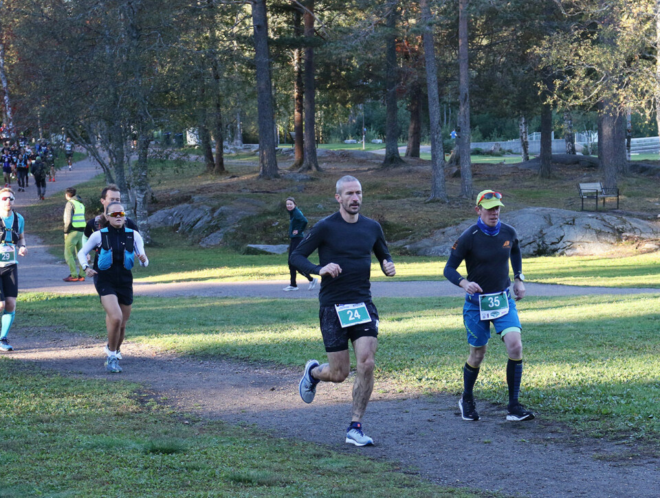 Sommerlig da Nordmarka Skogsmaraton ble høstløp Peter-Jensen-og-Tom-Johannessen-4S7A4870.jpg