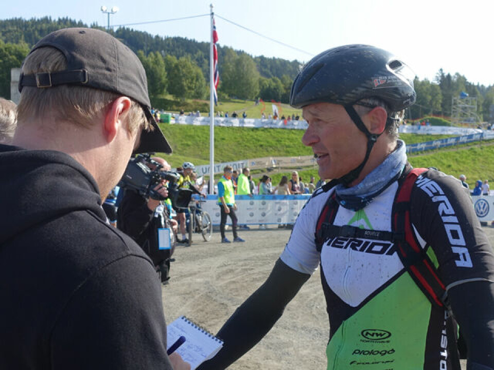 Vennskapelig kappestrid etter 86 km - Birkebeinerrittet godt i gang! DSC03426_Beitemyren.jpg