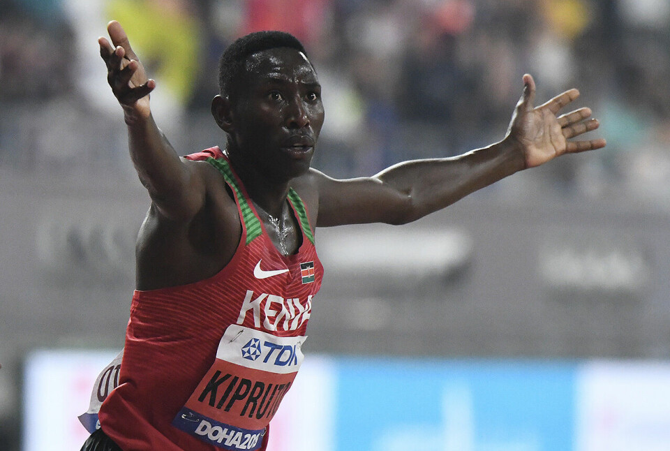 Nytt VM-gull til Conseslus Kipruto - med minst mulig margin hinder-kipruto-feirer_50D0342.jpg