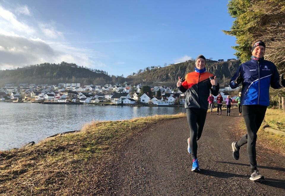 Ca. 4 km ut i den 5 km lange og kontrollmålte rundløypa som også benyttes til Holmestrand maraton 18. april) (Arrangørfoto) Ca. 4 km ut i den 5 km lange og kontrollmålte rundløypa som også benyttes til Holmestrand maraton 18. april) (Arrangørfoto)