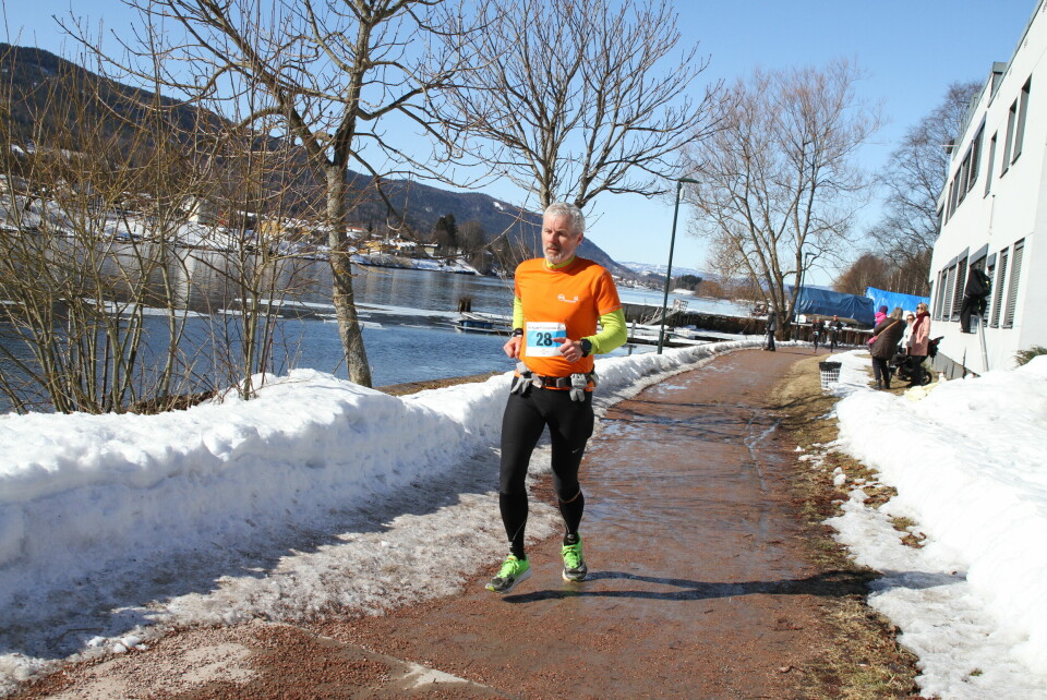 Sterke vinnertider av Mørk og Fossen Nilsen i Påskemaraton IMG_0453_Geir_Jensen.JPG
