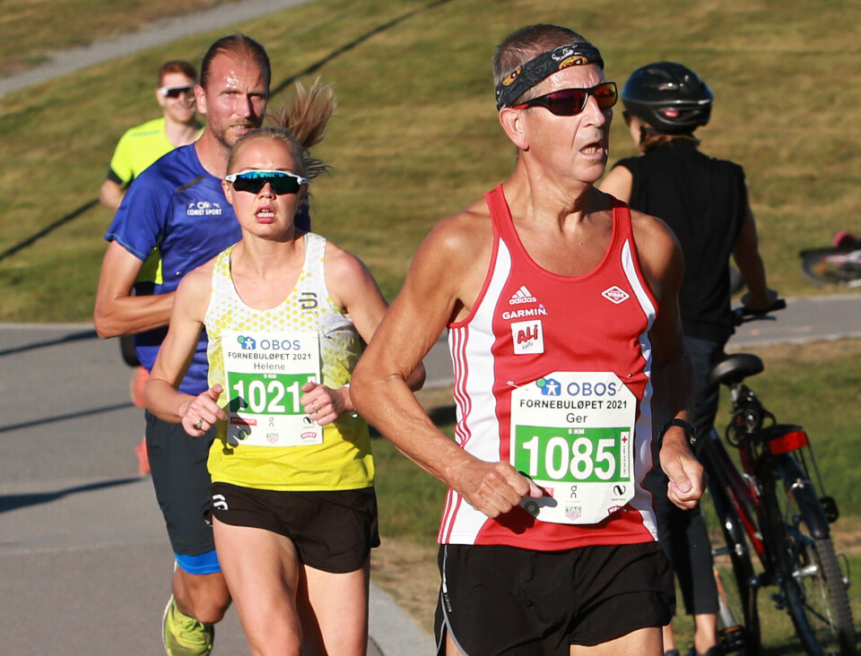 Indian summer for 1238 deltakere i Fornebuløpet 5km_Ger_Van_Graas_Helene_melsom_AZ3T5726.jpg