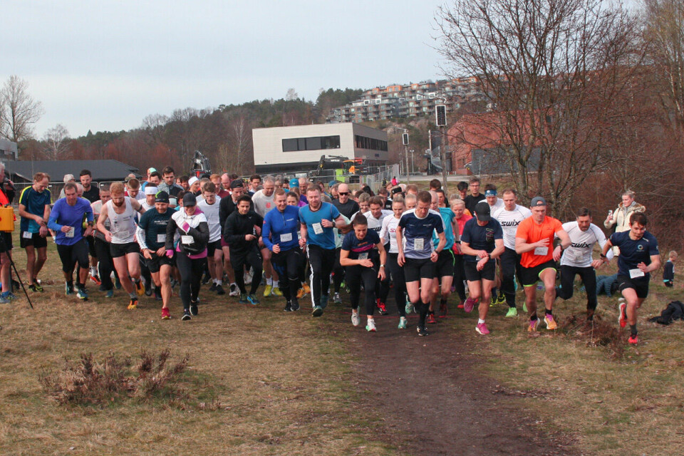 Over 750 støttet kreftsaken da terrengkarusellen i Kristiansand startet sesongen med Løp eller gå for livet. (Foto: Sverre Larsen) Terrengkarusellen i Kristiansand støttet kreftsaken
