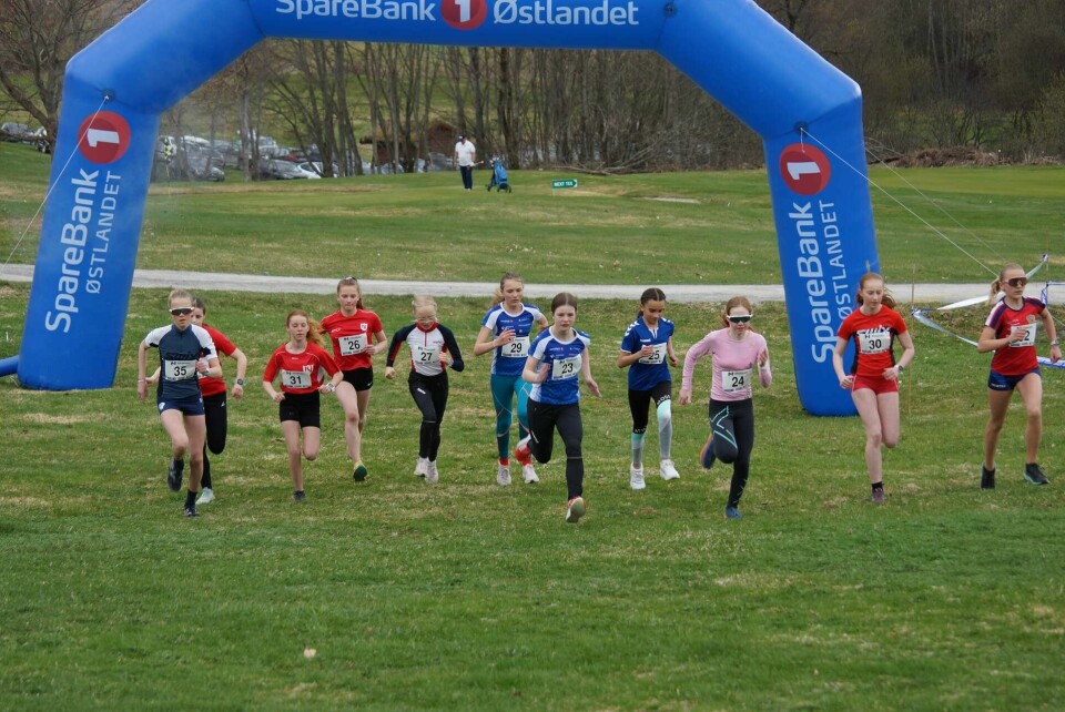 Suverene vinnere i KM terrengløp for Innlandet J13-14.jpg