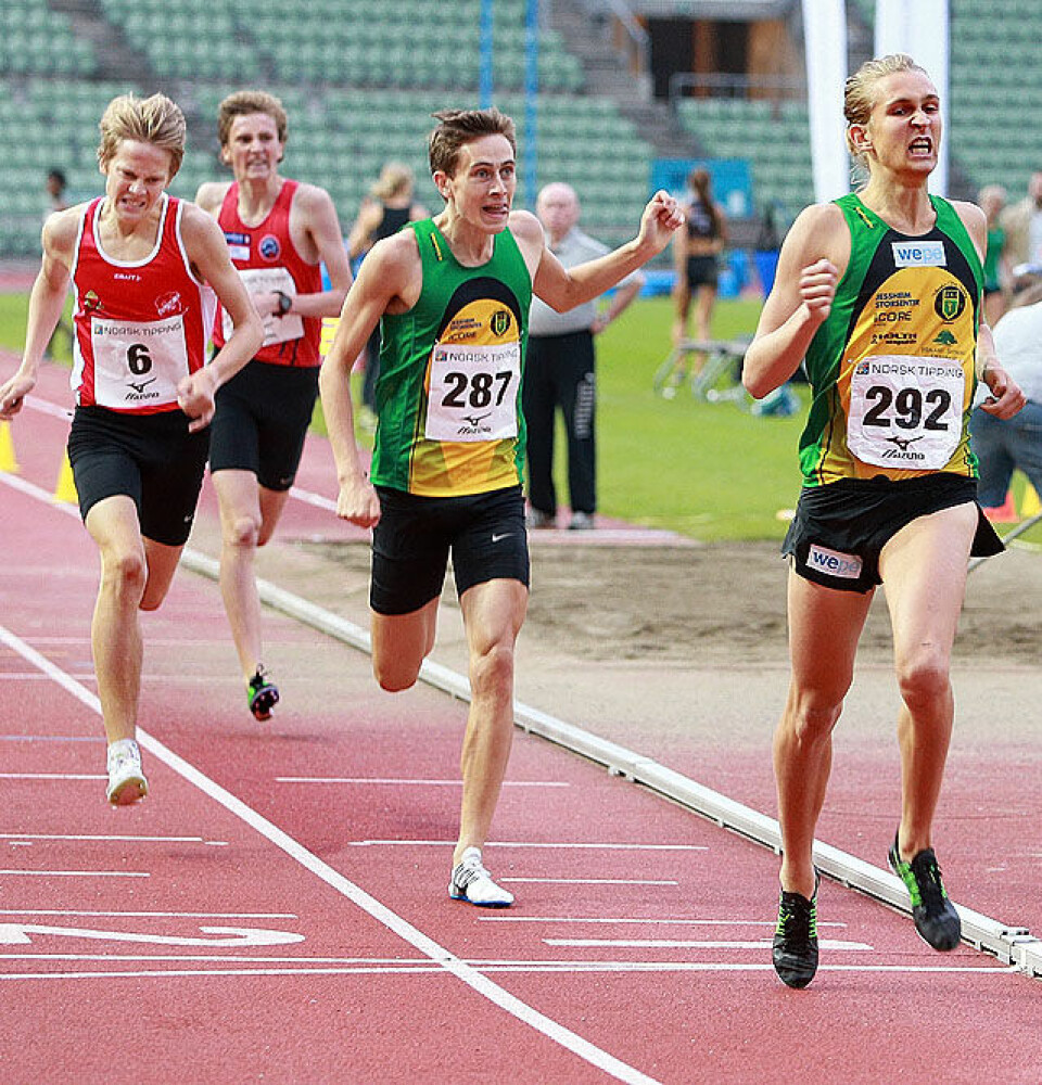 Mange gode tider på Bislett under Norwegian Grand Prix 1500m_menn_B-heat_maalpassering_AZ3T4244.jpg