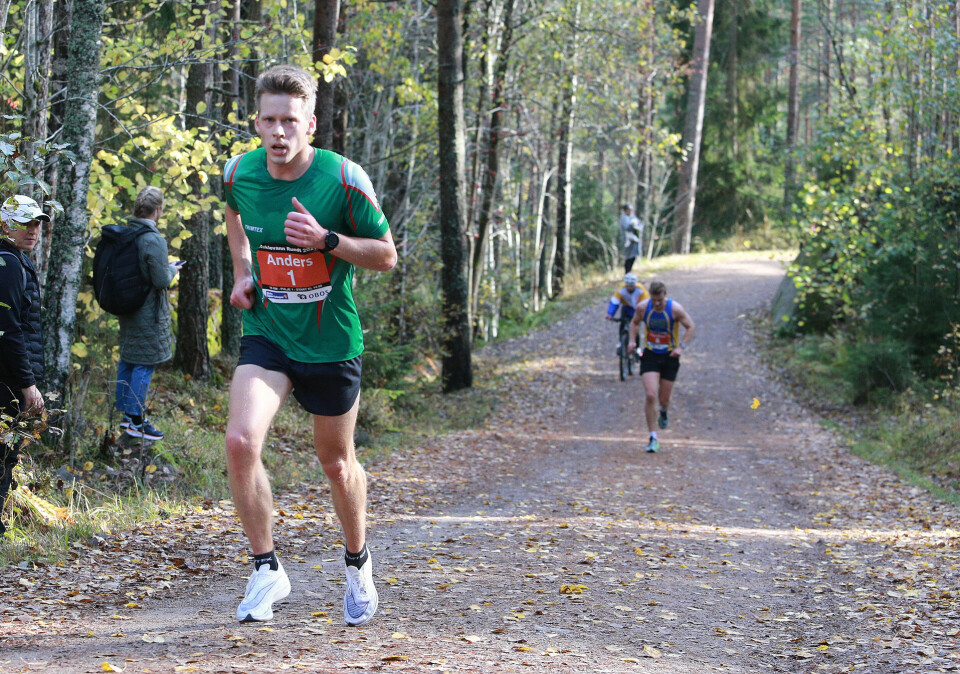 Sjette seier på rad for Anders Gløersen i Nøklevann Rundt 10km_8700m_Gloersen_paa_toppen_av_sprintbakken_loepet_er_avgjort_AZ3T0874.jpg