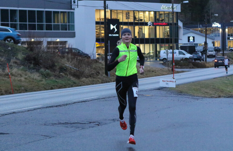 Beste tidene kom på 10 km i Ålesund vinterkarusell 10_beste_dame_10km_Louise.jpg