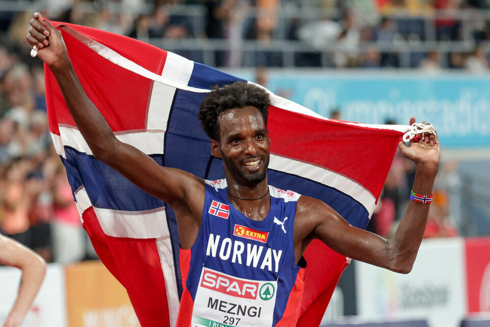 Zerei Kbrom Mezngi kommer opprinnelig fra Eritrea, men har bodd i Norge i mange år. Til NRK takket han for mottakelsen han har fått i Norge. (Alle foto: Arne Dag Myking) Zerei Kbrom Mezngi kommer opprinnelig fra Eritrea, men har bodd i Norge i mange år. Til NRK takket han for mottakelsen han har fått i Norge. (Alle foto: Arne Dag Myking)
