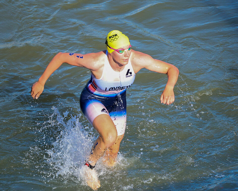 Målbilde avgjorde medaljefordelingen på mix-stafetten i triatlon i OL Solveig Løvseth_svømmer.jpg