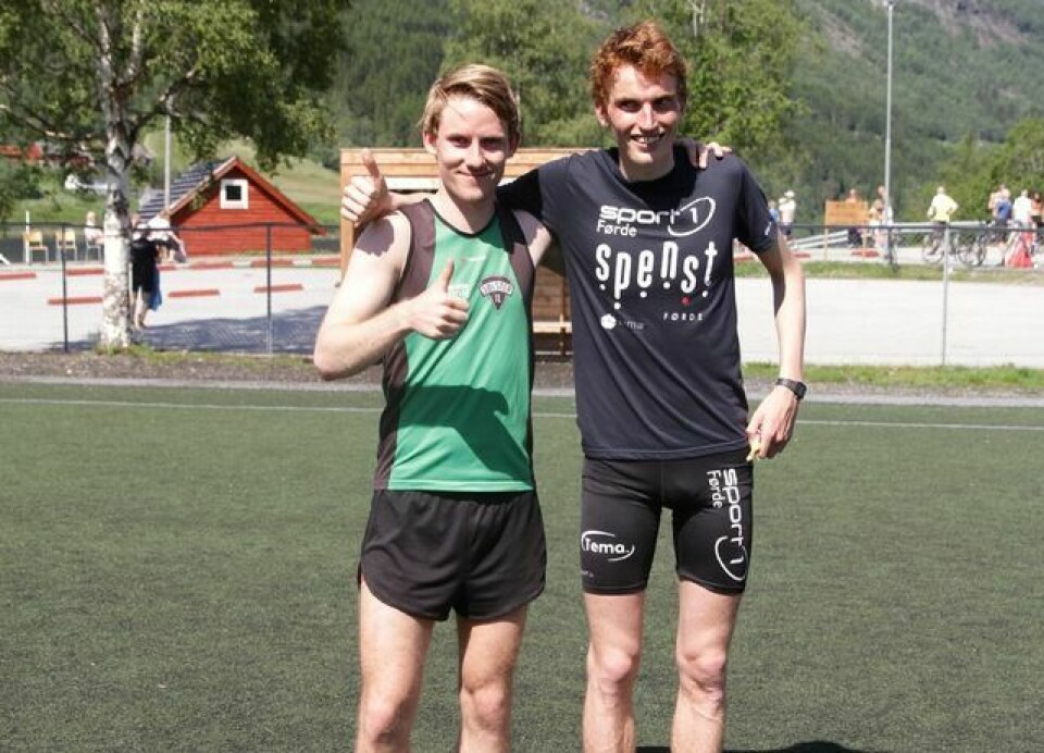 Sterk 10 km-test av Eivind Øygard og Marius Vedvik Eivind Øygard fra Jølster og Marius Vedvik etter fjorårets 10 km : Fotograf Helge Fuglseth