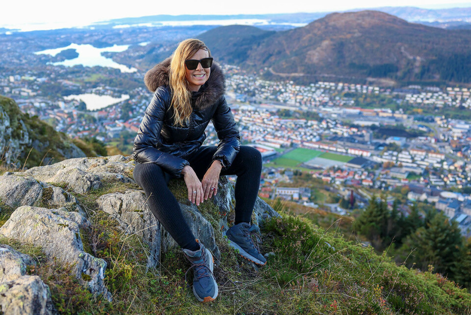 Benedicte Westfal-Larsen har gjort det til en livsstil å gå opp til Ulriken flere ganger for dagen. Da har hun blitt godt kjent med utsikten fra toppen. (Alle foto: Arne Dag Myking) Benedicte Westfal Larsen_høydemetersamler på Ulriken