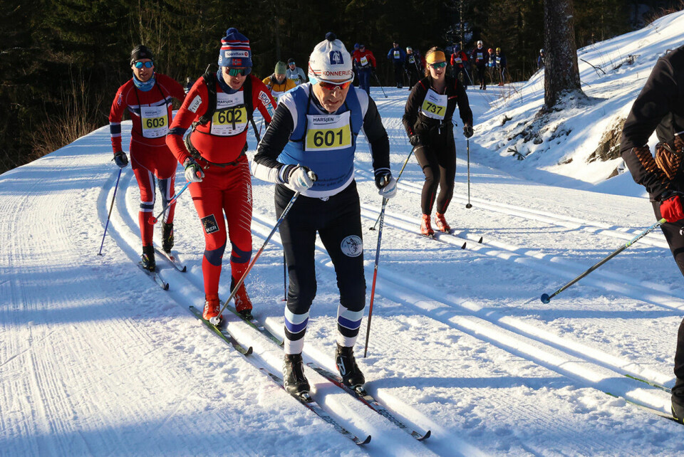 Marit Bjørgen og Henrik Haugland Syverinsen vant Holmenkollmarsjen helmersmo.jpg