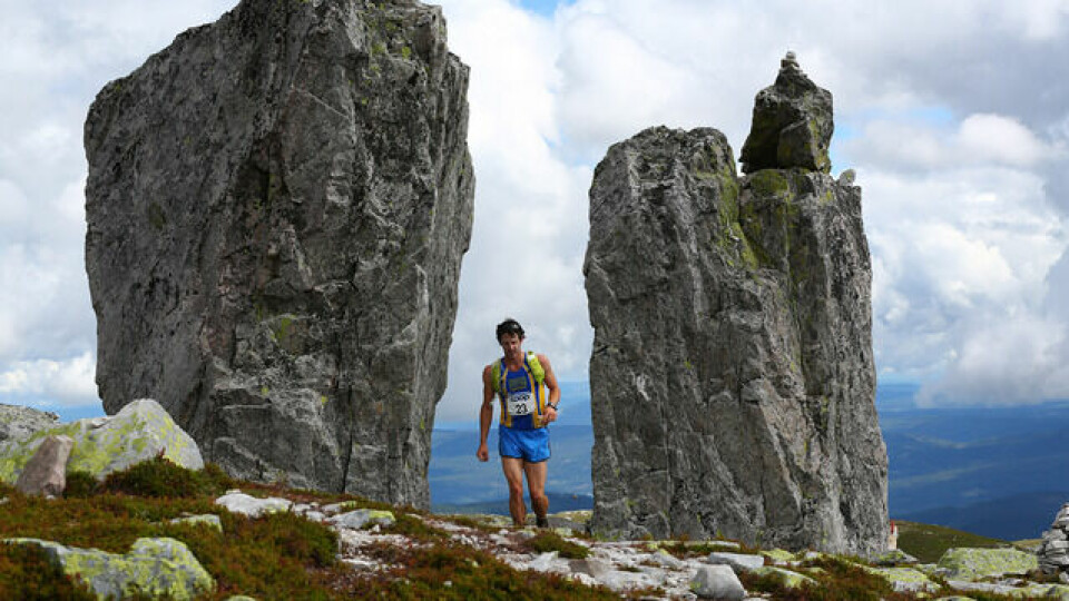 Askild Vatnbakk Larsen og Trine Holmer-Hoven vant Blefjells Beste BlefjellsBeste-2016_VinnerAskild-VatnbakkLarsen29km.jpg