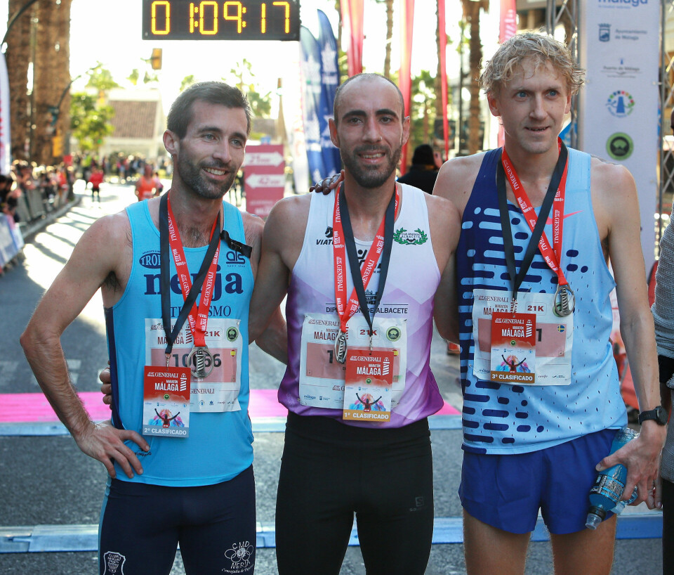 Angelica Karlsen nr. 2 på halv og Marit Haslie nr. 7 på hel i Malaga Marathon Halvmaraton_menn_de_tre_beste_AZ3T1392.jpg