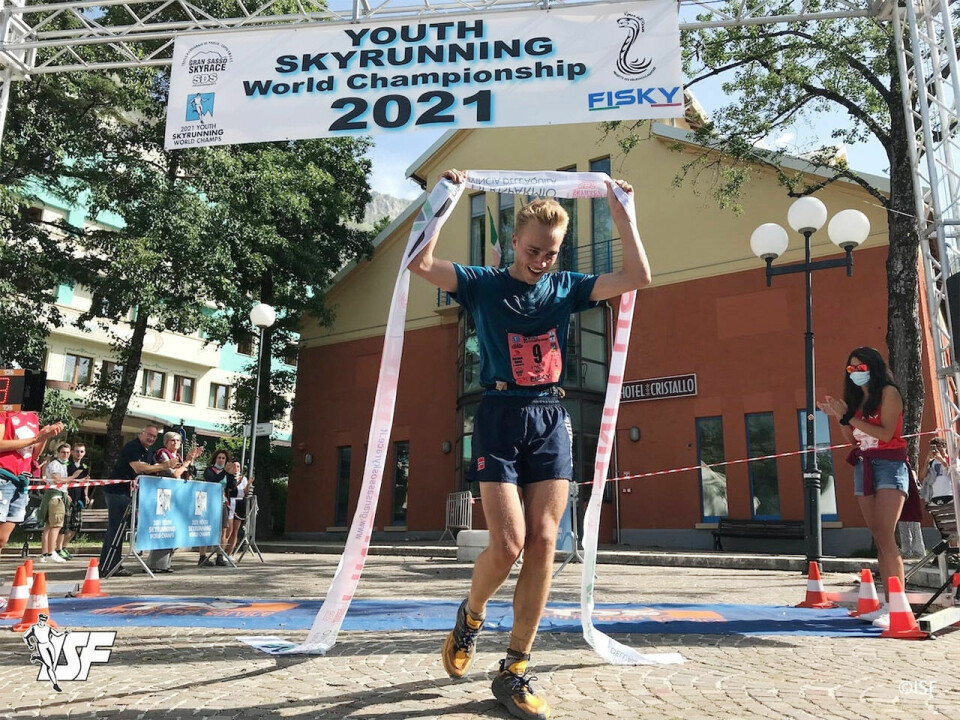 Gull til Kasper Fosser og Ida Waldal i ungdoms-VM i Skyrunning Skyrunning-Kasper-Fosser-foto-ISF.jpg
