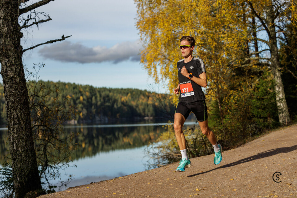 Nøklevann Rundt med stor deltakelse - ett av mange løp i Oslo-området denne helga 2022-10-15_1417_9104-Kondis.jpg