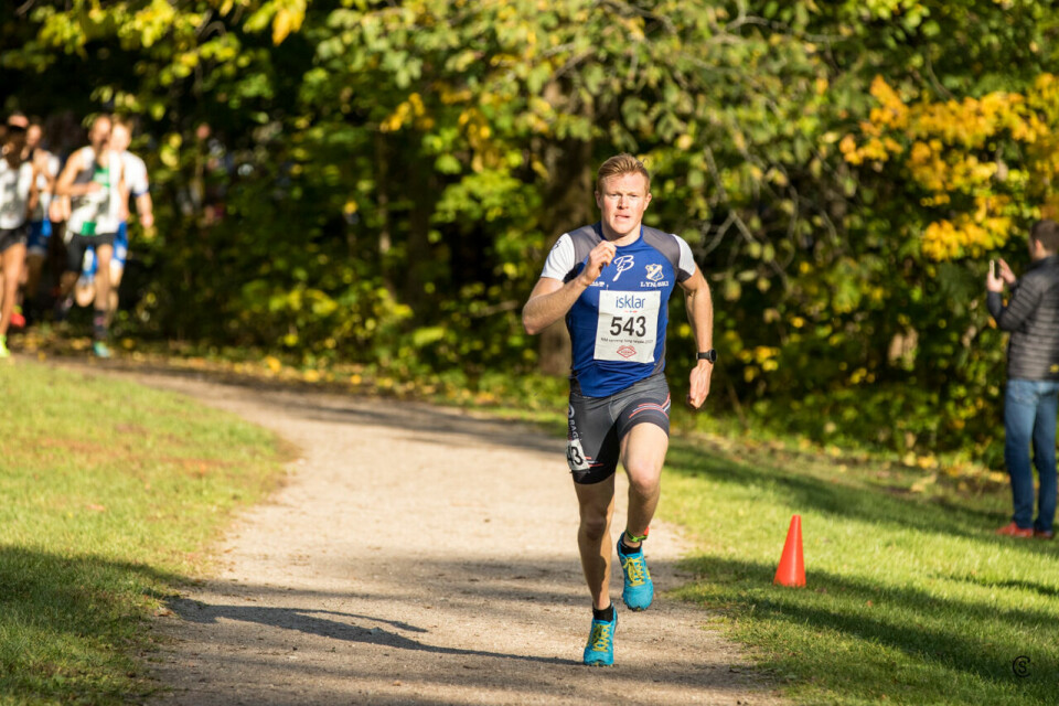 Henrik Ingebrigtsen vant tett og spennende duell mot Didrik Tønseth 2019-10-13_1431_2975-Kondis.jpg