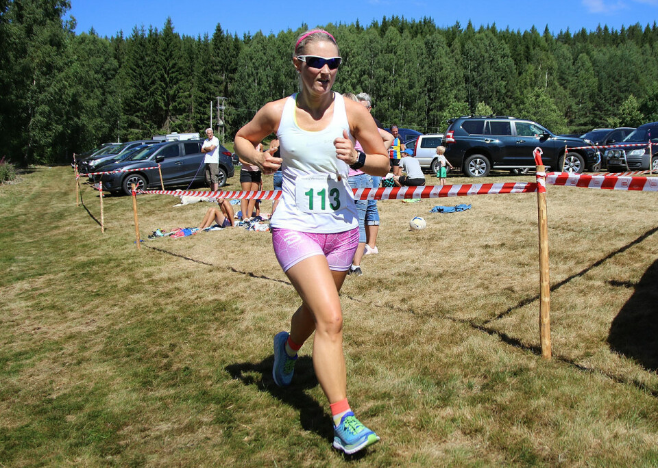 Kald start og varm avslutning ga gode resultater i Unionsmaraton Hanne_Bakken_Lund_vinner_halvmaraton_IMG_7602.jpg