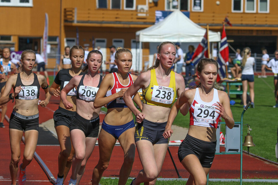 Christine Næss og Mari Roligheten Ruud tok hver sin NM-tittel på 3000 meter 3J6A8109.jpg
