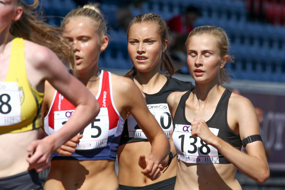 Christine Næss og Mari Roligheten Ruud tok hver sin NM-tittel på 3000 meter 3J6A8198.jpg
