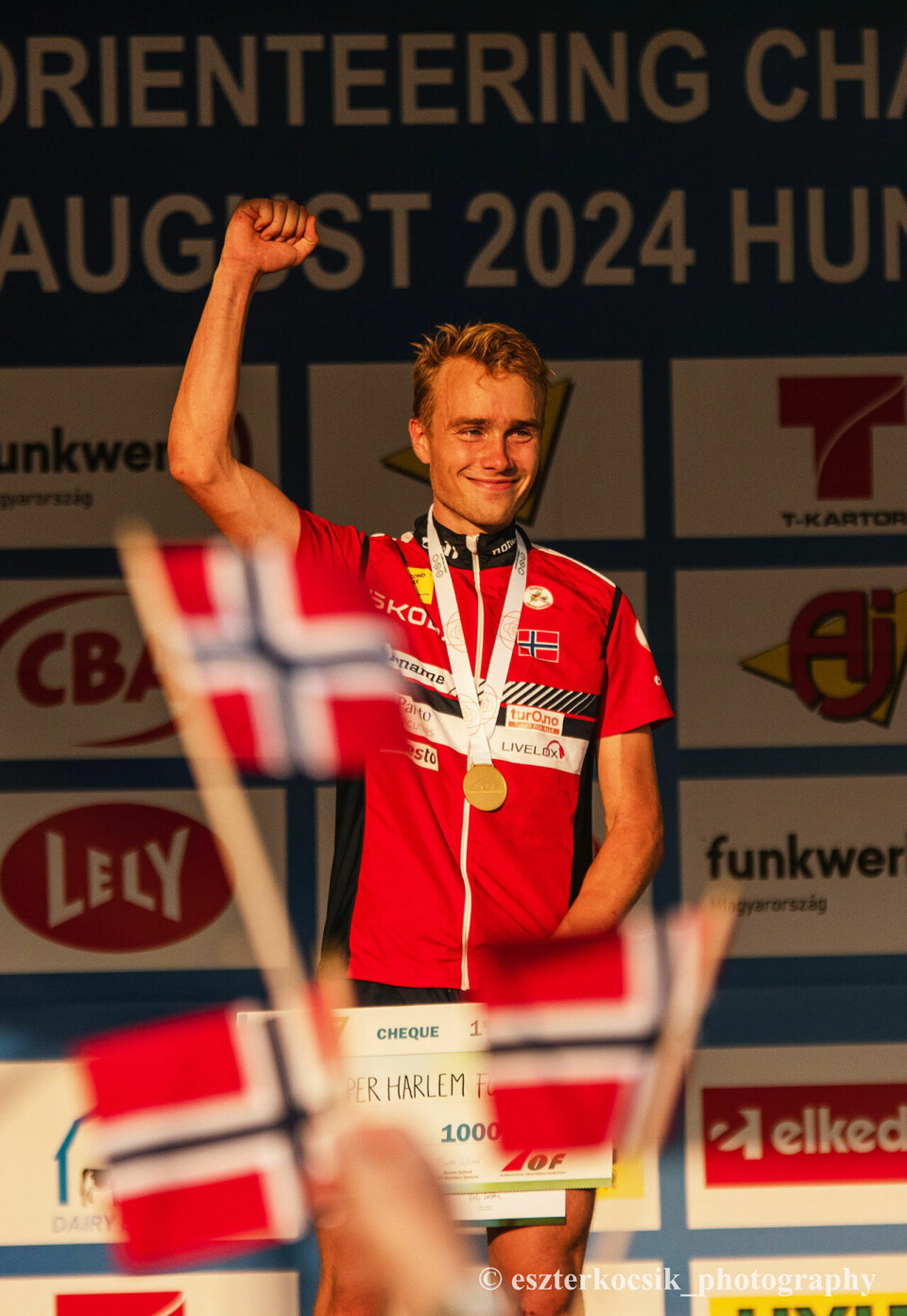 Kasper Fosser gir tips: Slik kan du bli bedre til å løpe i terrenget EM-gull-lang-2024_DSC0640.jpg