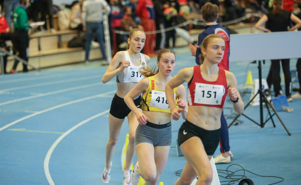 Maria Mjelva Straume (18) glad for UM-gull og NM-krav J20_og_23_1.jpg