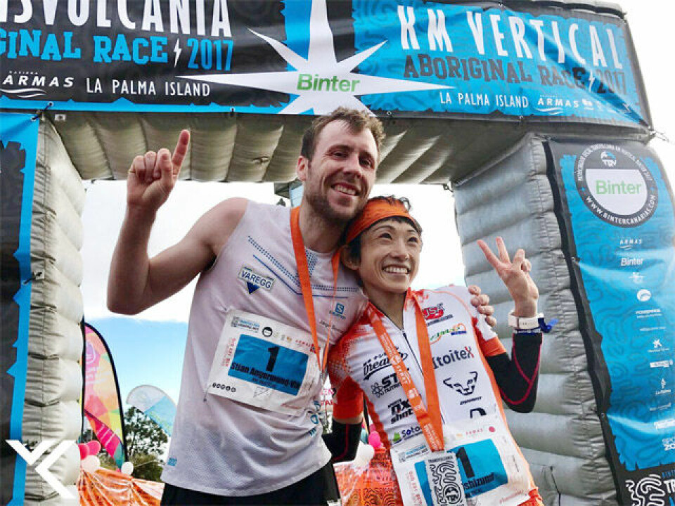 Stian Angermund-Vik vant Vertical KM Transvulcania Stian_Angermund_Vik_og_Yuri_Yoshizumi_foto_VKWC.jpg