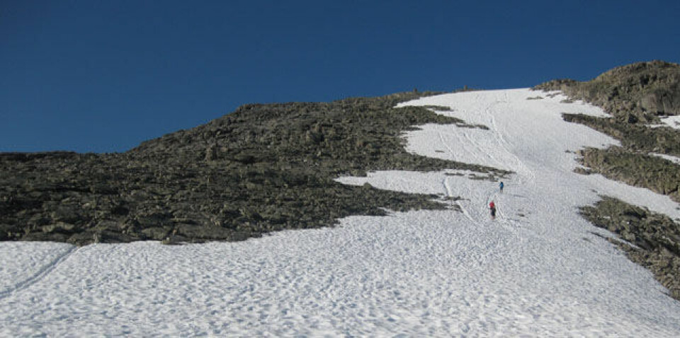Lite snø i Skåla Opp-løypa 640c_opptilvenstrenedtilhgre