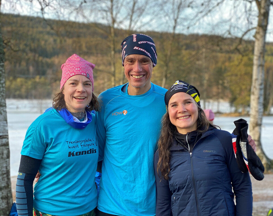 Marianne Johansen, Tim Bennett og Jenny Midbjer hadde alle stor glede av å være med på Nyttårsløpet rundt Sognsvann. (Foto: privat) Marianne Johansen, Tim Bennett og Jenny Midbjer hadde alle stor glede av å være med på Nyttårsløpet rundt Sognsvann. (Foto: privat)