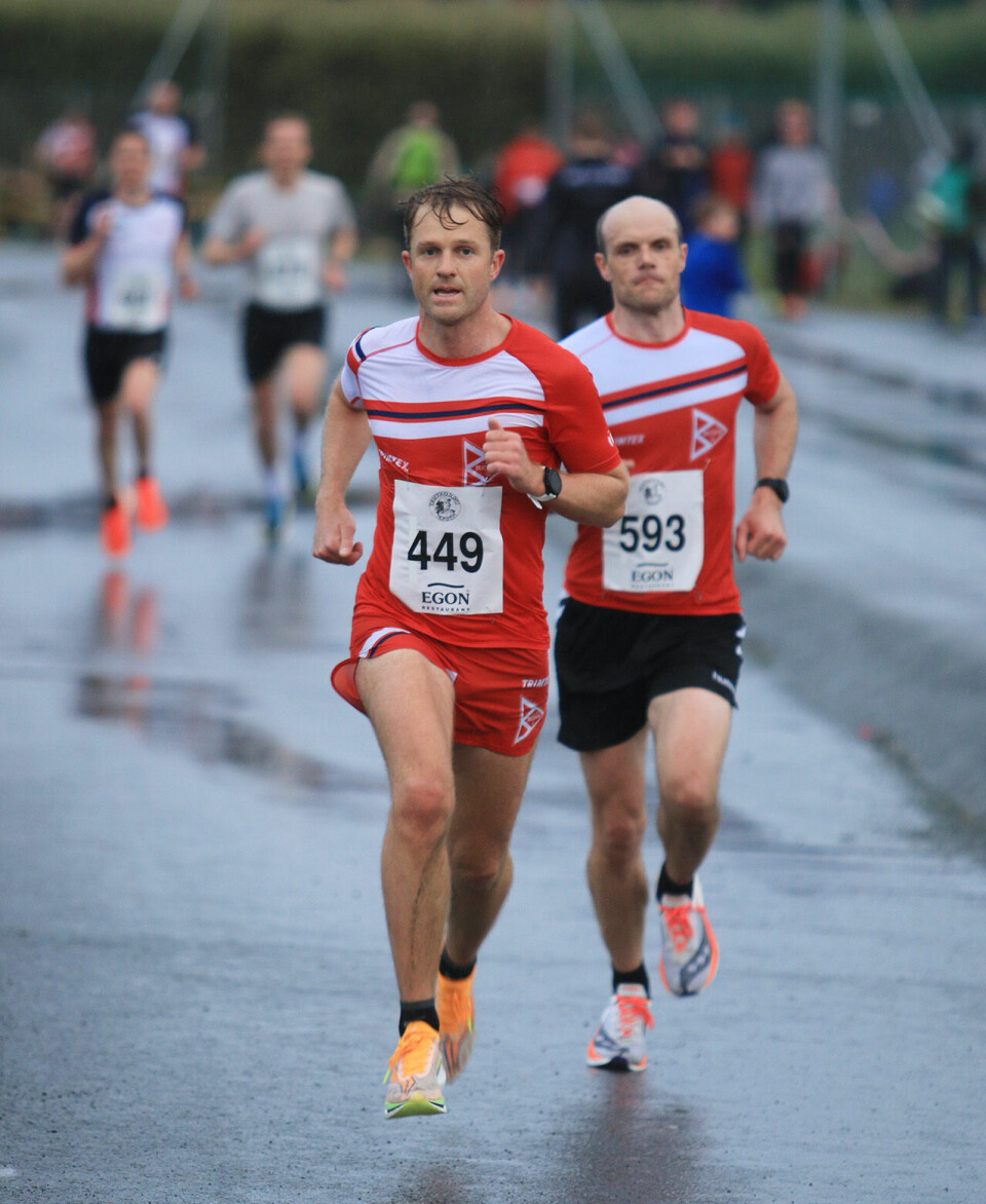 God deltakelse og mange sterke prestasjoner i Tordenskioldsløpet i Trondheim 10km-Ola-Rossvoll-og-Martin-Uglem.jpg