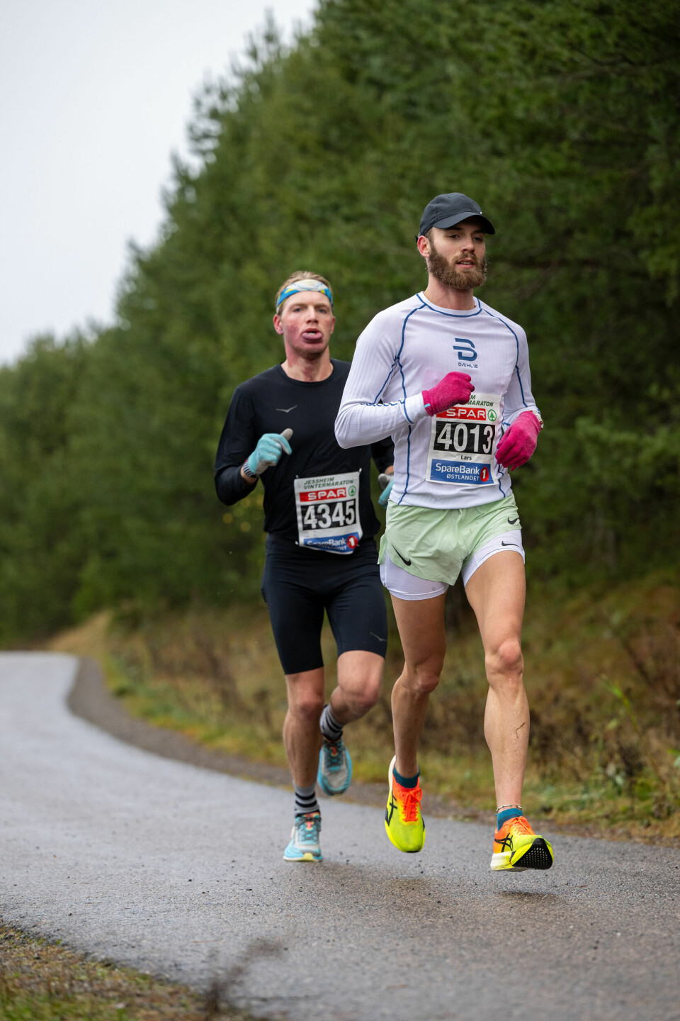 Kristian Grue og Ingrid Lid vant maraton under Jessheim Vintermaraton 42km-laulo-og-lund-roer.jpg