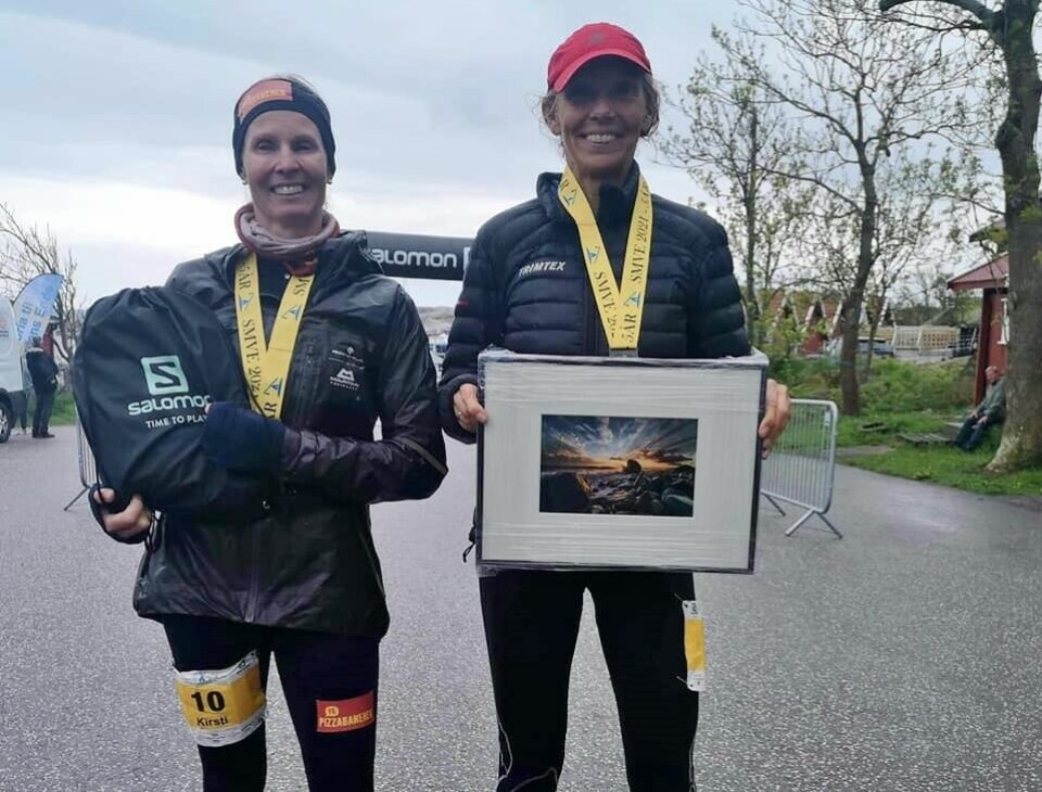 Raske løpstider i årets SMVE 100 miles i Covid-19 tilpasset løype Kirsti_Skåtøy_Johansen_Sidsel_Mohn_premier.jpg