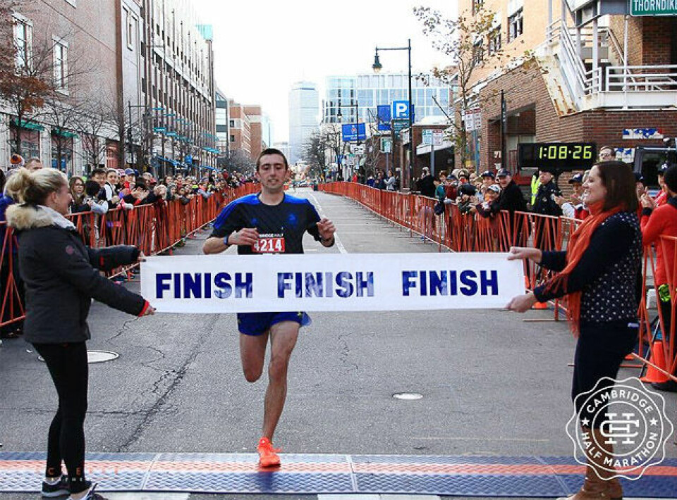 Karoline Skattebo vant Cambridge Half Marathon på 1.17.19 Chris_Allen_herrevinner.jpg