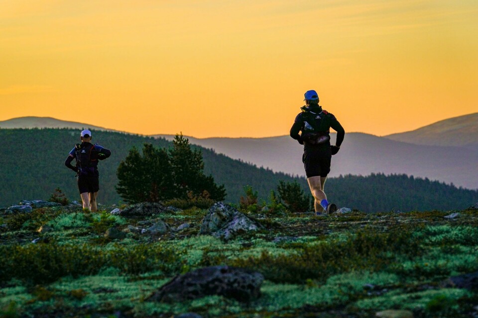 Molly Bazilchuk og Paul Ogier vant Salomon Rondane 100 Litt_etter_start_0500_fOTO_Joakim_Dokka_Nordstad.jpg