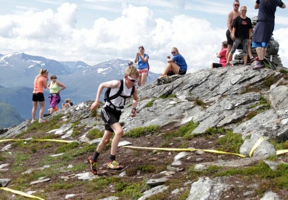 Stian Stærkeby Jelstad var førstemann på Mefjellet Iver_Synstnes_Hole