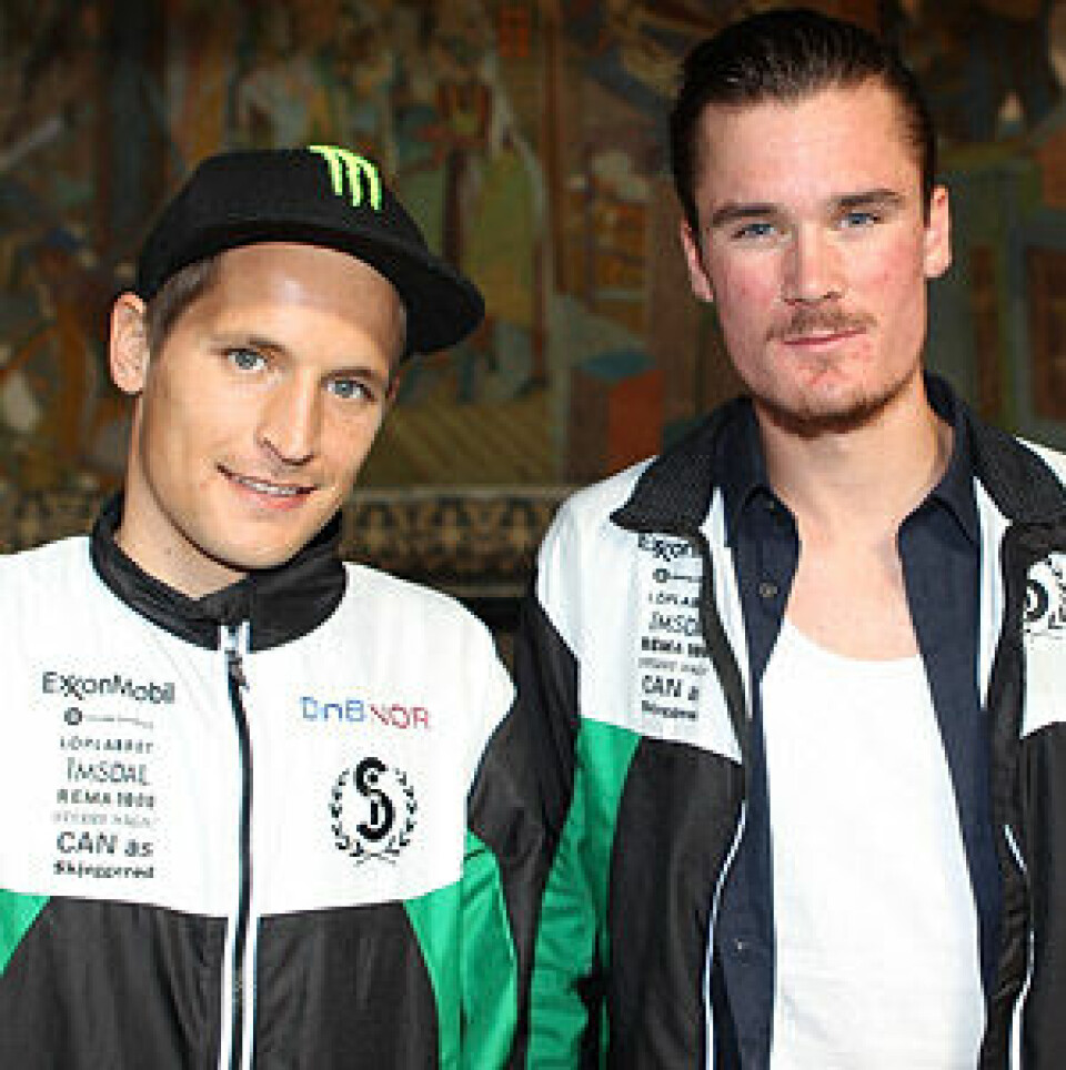 Optimistister på jordbærparty Kristensen_Ingebrigtsen_ingress_300pix_A20G6455