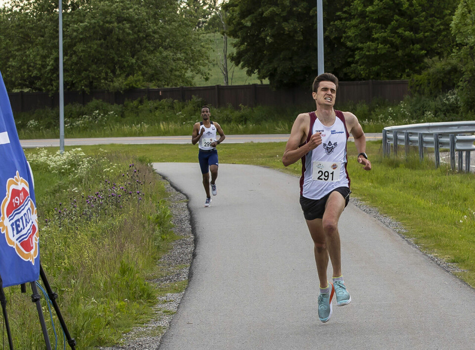 Kjersti Moody og Bojan Blumenstein vant da Perseløpet arrangerte 3 km Bojan-Blumenstein.jpg