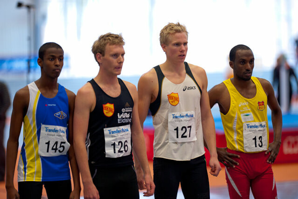 Dobbel Tjalve-triumf på 3000-meter Start 800-meter