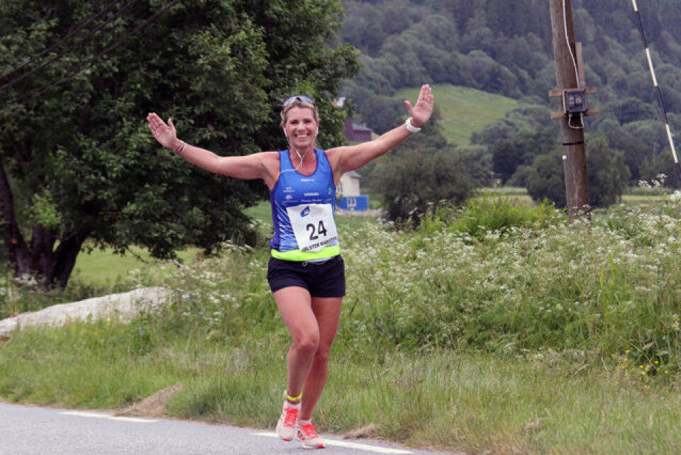 Vivian Kyte og Jens Andreas Melheim vant Jølster Maraton 1P1A7265.jpg