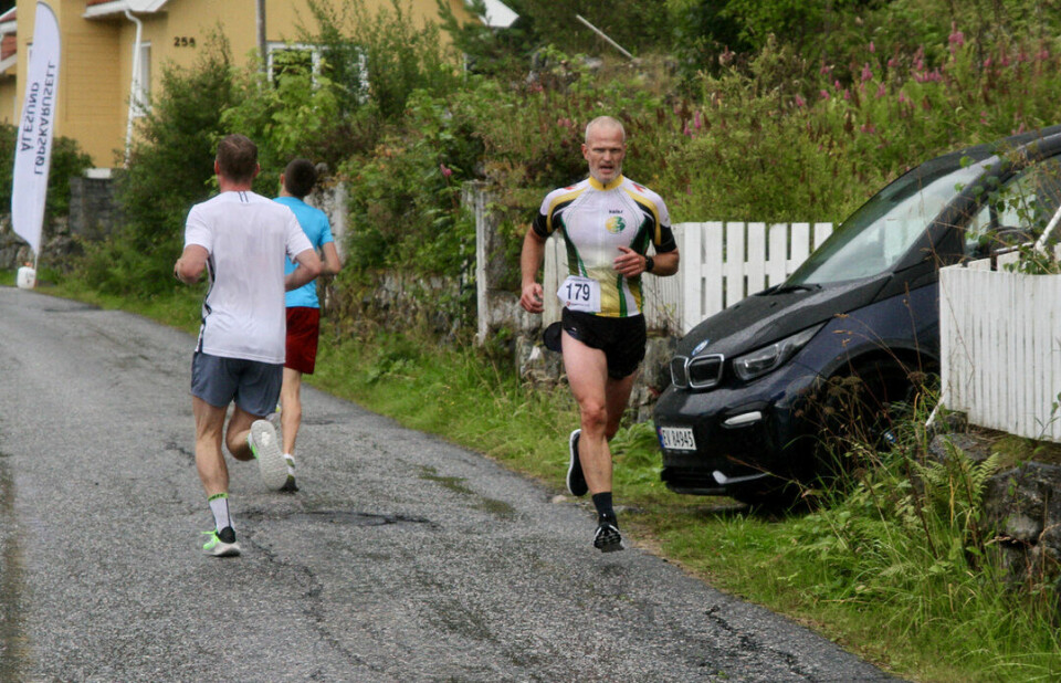 64 løpere deltok på avslutningen i Ålesund Sommerkarusell 5km_Torgeir_Dalseth_1079x694.jpg